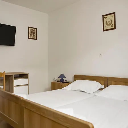 Seaside Apartment Supetar